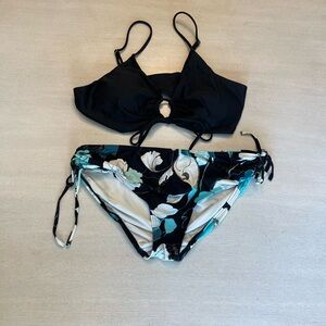 DKNY Black and Floral Bikini Size Large
